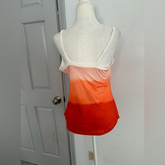 Brand new tank top - Picture 3 of 4